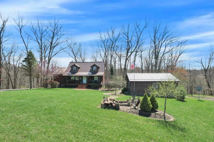 Nearby Listing Image