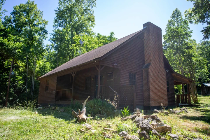 Nearby Listing Image