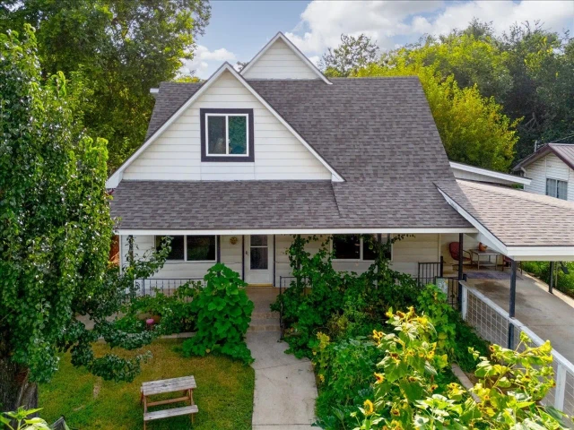Nearby Listing Image