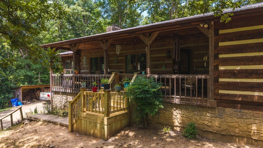 Nearby Listing Image