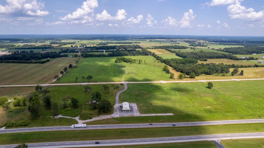 Nearby Listing Image