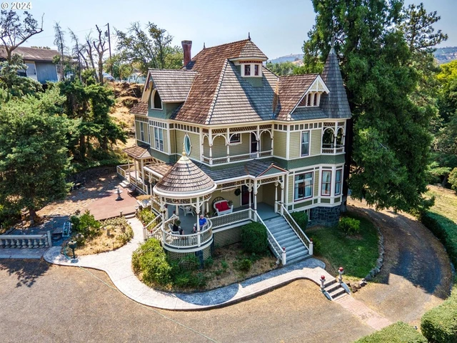 Nearby Listing Image