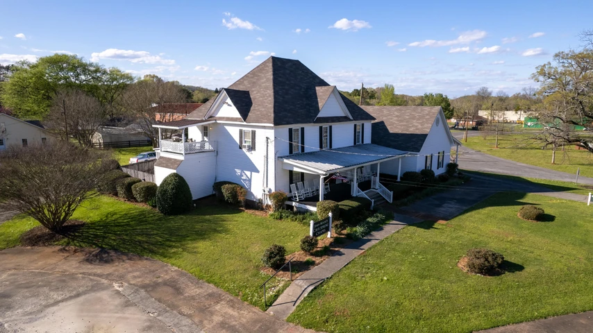 Nearby Listing Image