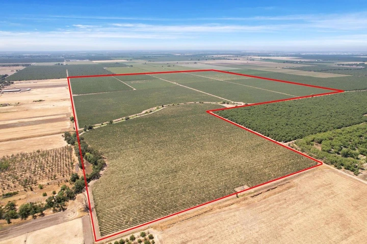 Nearby Listing Image