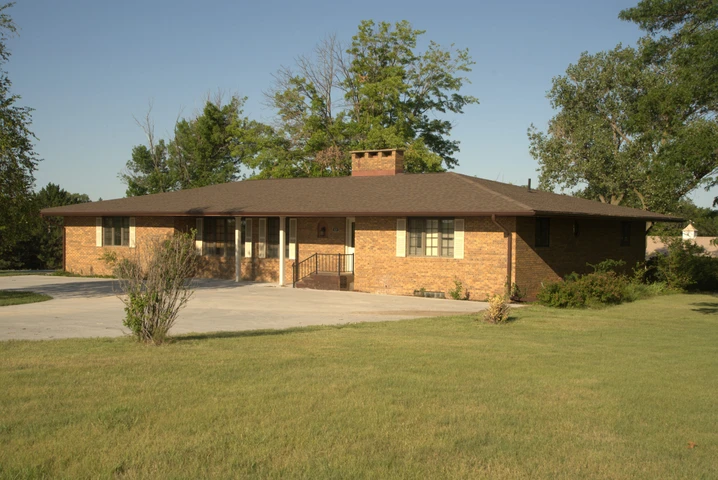 Nearby Listing Image