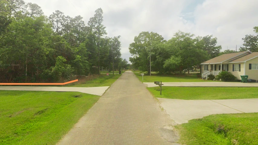 Nearby Listing Image