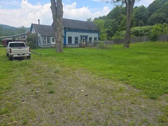 Nearby Listing Image