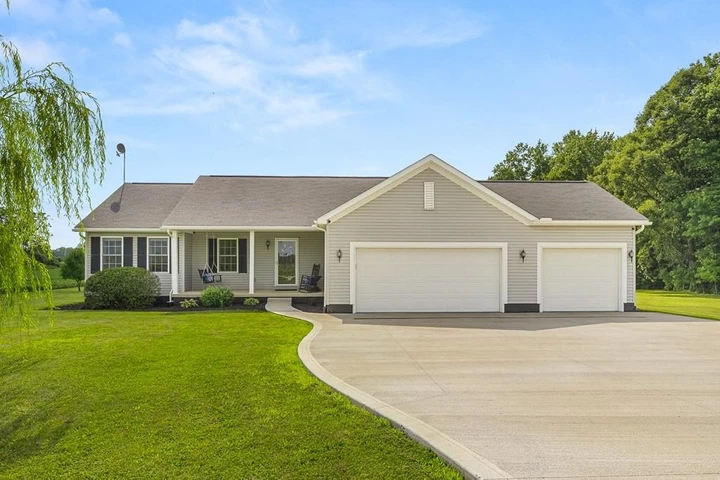 Nearby Listing Image
