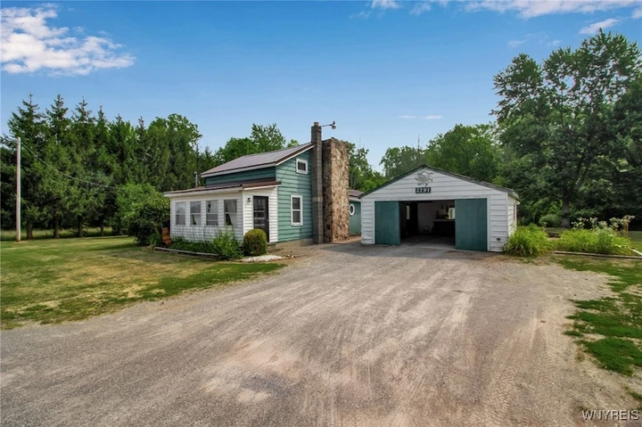 Nearby Listing Image