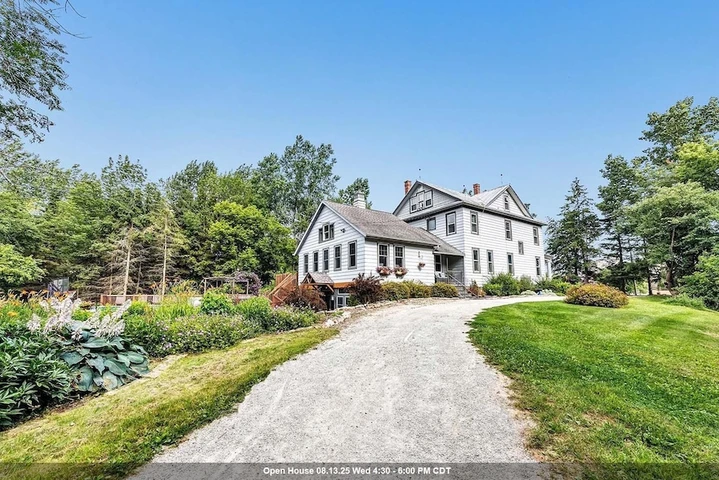 Nearby Listing Image