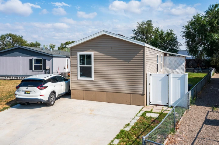 Nearby Listing Image