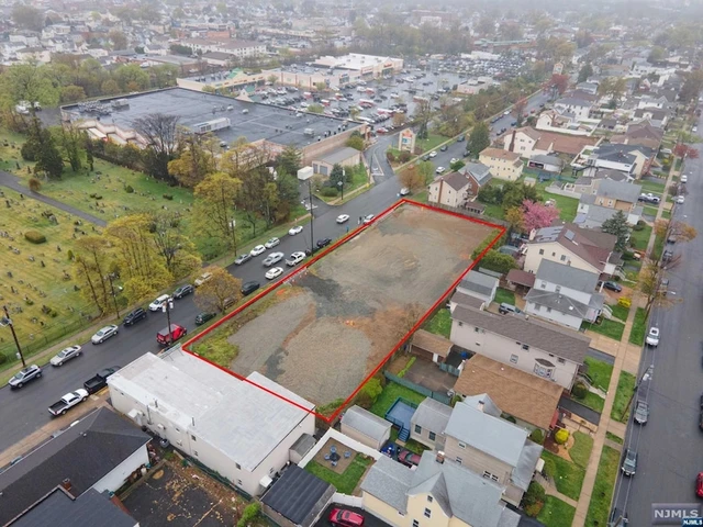 Nearby Listing Image