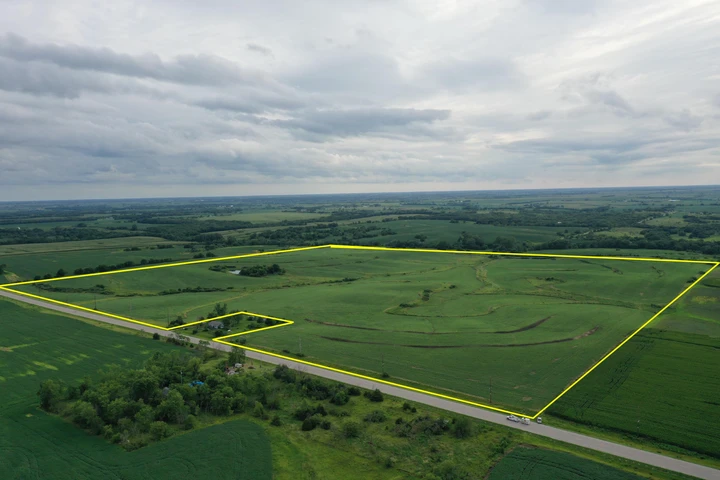 Nearby Listing Image