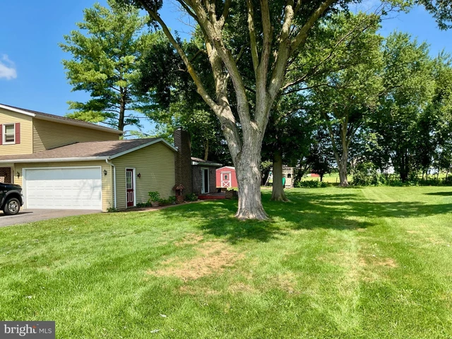 Nearby Listing Image
