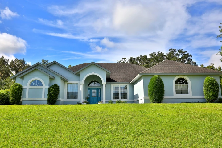 Nearby Listing Image