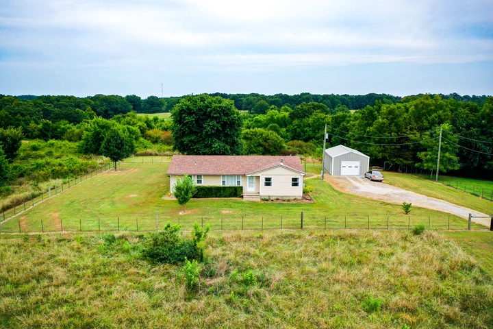 Nearby Listing Image