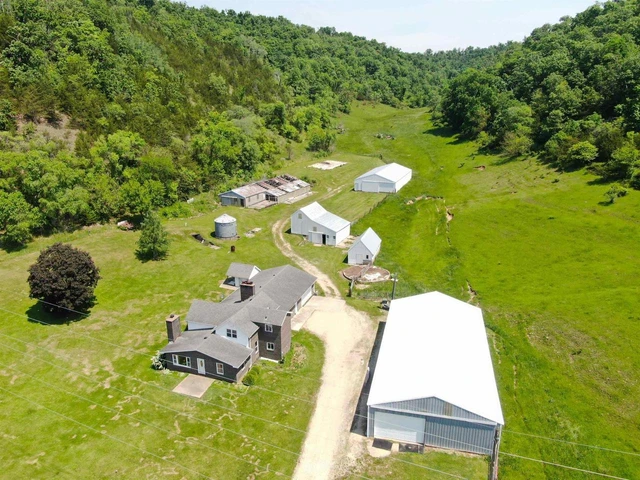 Nearby Listing Image