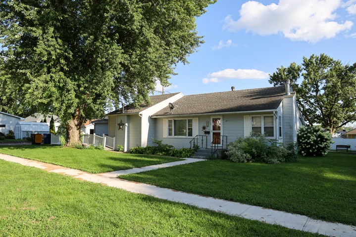 Nearby Listing Image