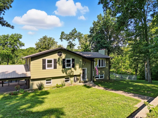 Nearby Listing Image