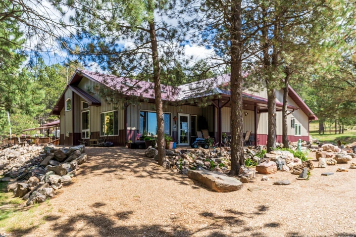 Nearby Listing Image