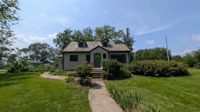 Nearby Listing Image