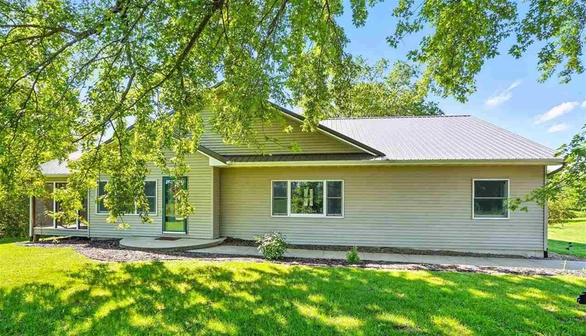 Nearby Listing Image