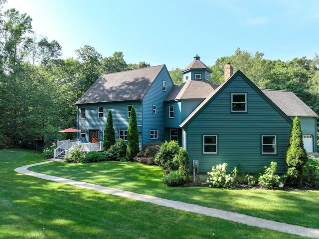 Nearby Listing Image