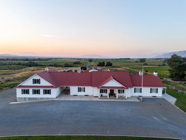 Nearby Listing Image