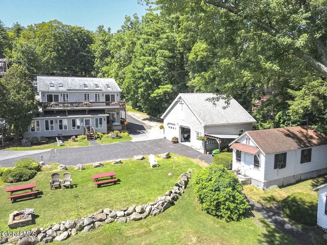 Nearby Listing Image