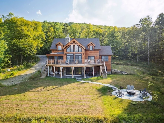 Nearby Listing Image