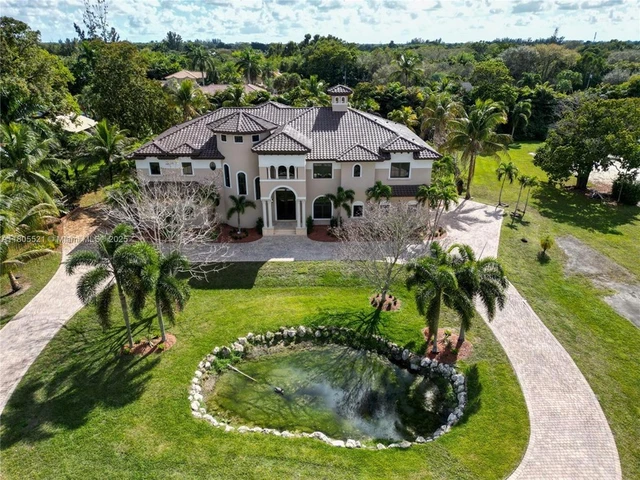 Nearby Listing Image