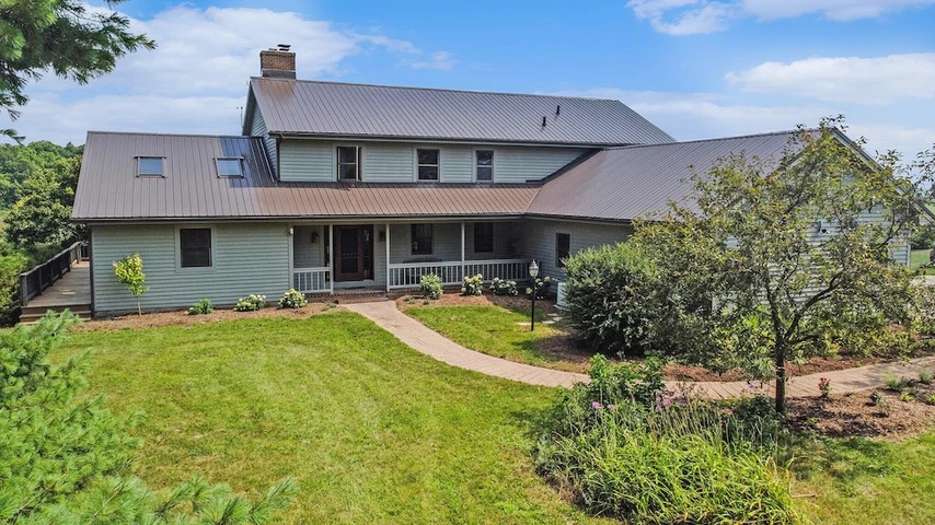 Nearby Listing Image