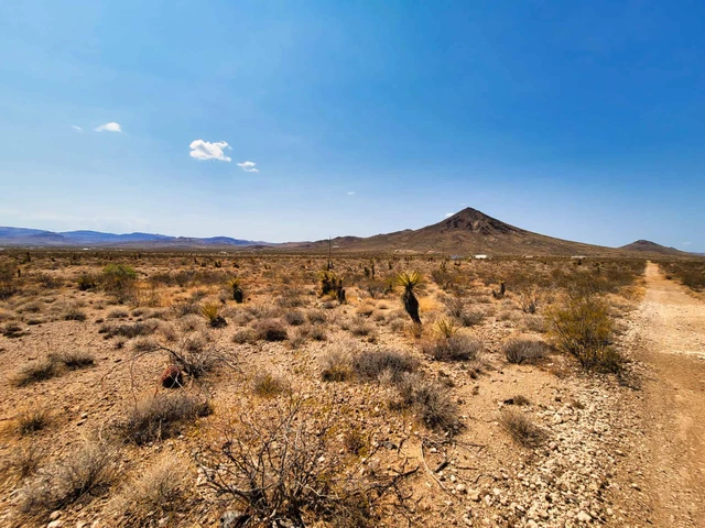Nearby Listing Image