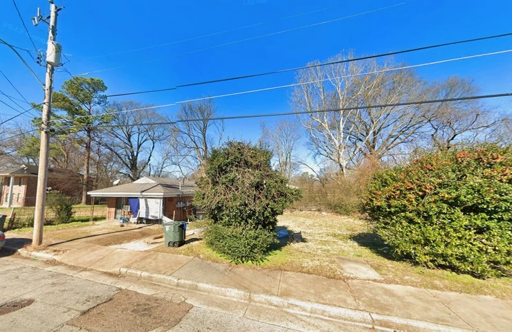 Nearby Listing Image