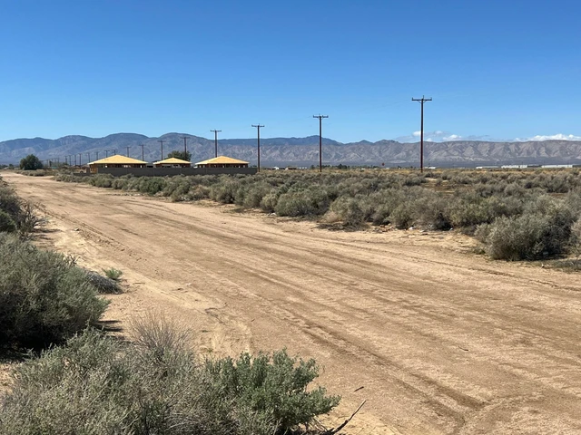 Nearby Listing Image