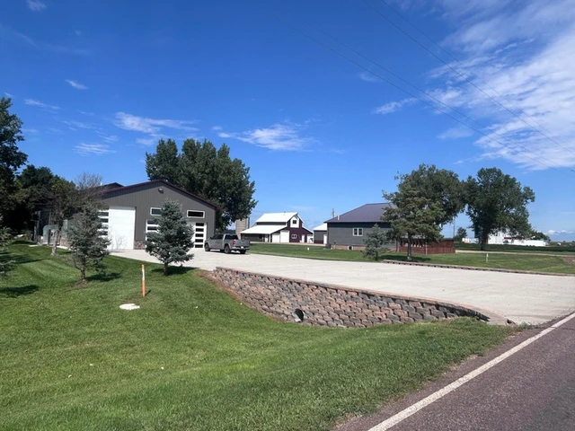 Nearby Listing Image