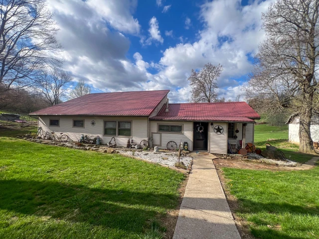 Nearby Listing Image