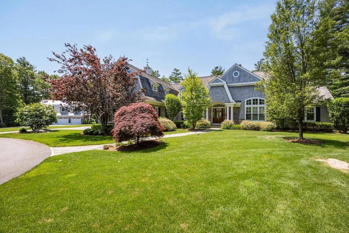 Nearby Listing Image