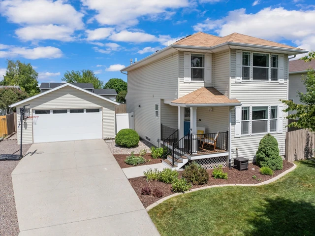 Nearby Listing Image