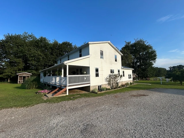 Nearby Listing Image