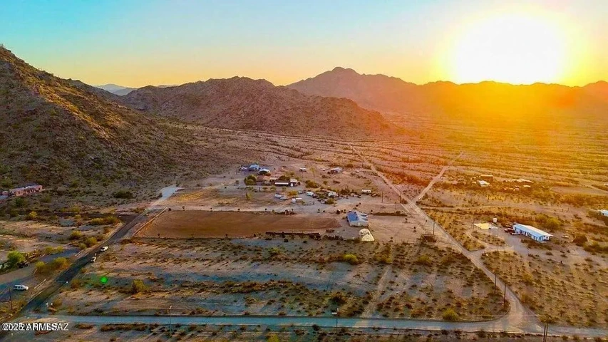 Nearby Listing Image