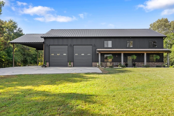 Nearby Listing Image