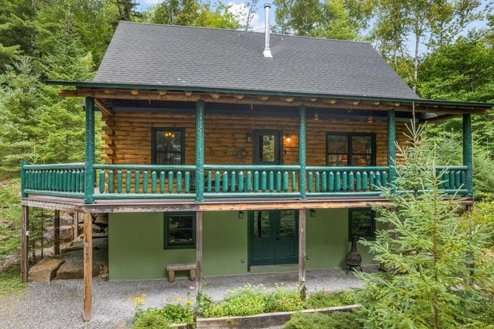 Nearby Listing Image