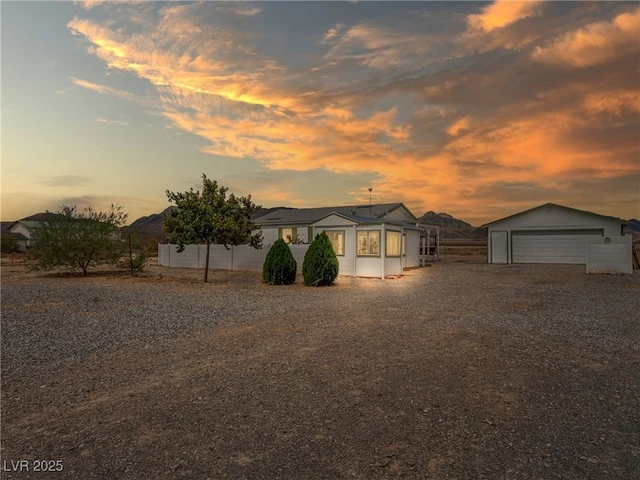 Nearby Listing Image