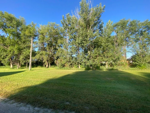 Nearby Listing Image