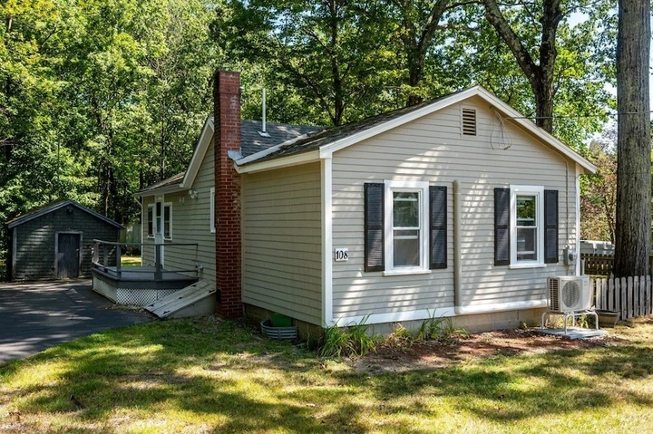 Nearby Listing Image