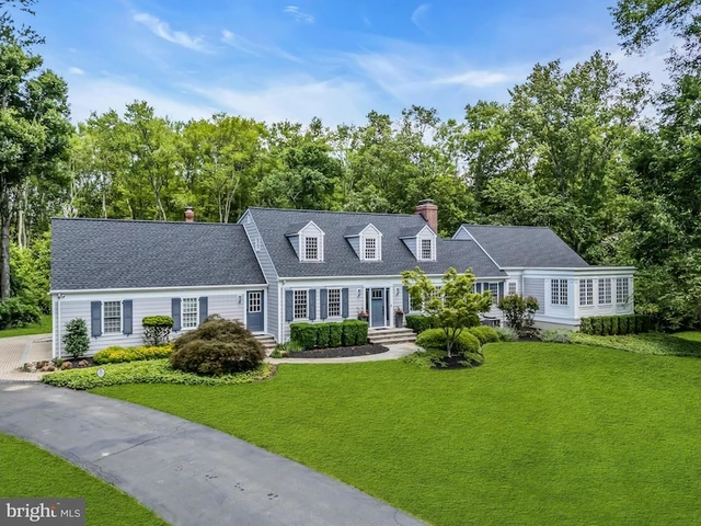 Nearby Listing Image