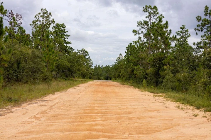 Nearby Listing Image