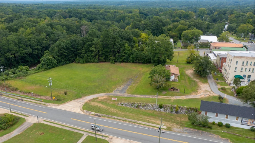 Nearby Listing Image