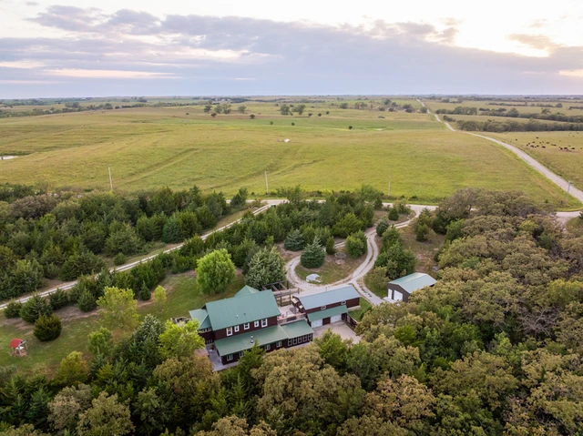 Nearby Listing Image